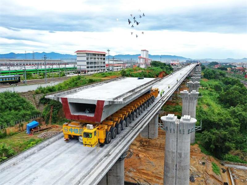 济南高铁高架桥施工